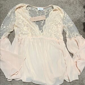 ACOA Floral Lace Blouse - Cream